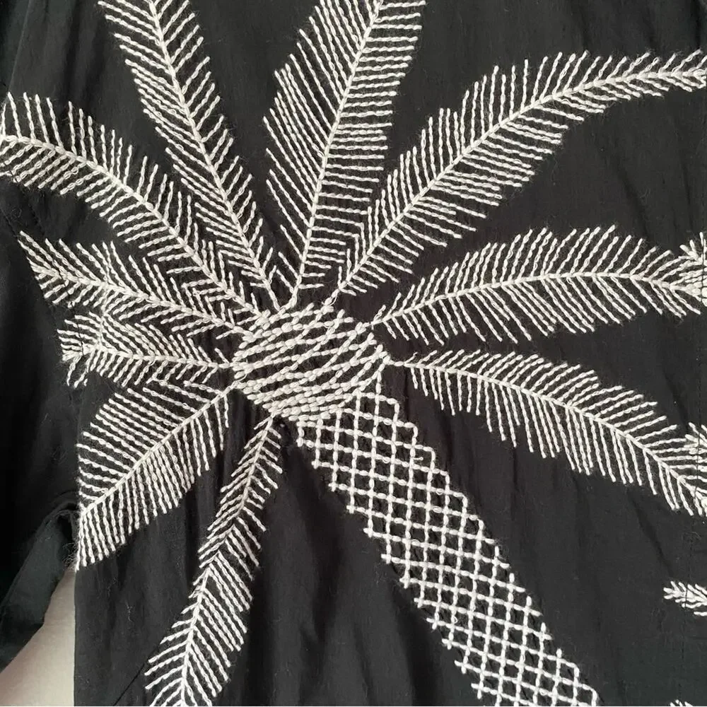 Badgley Mischka NWTs Black Embroidered Palm Tree Swim Coverup size XS